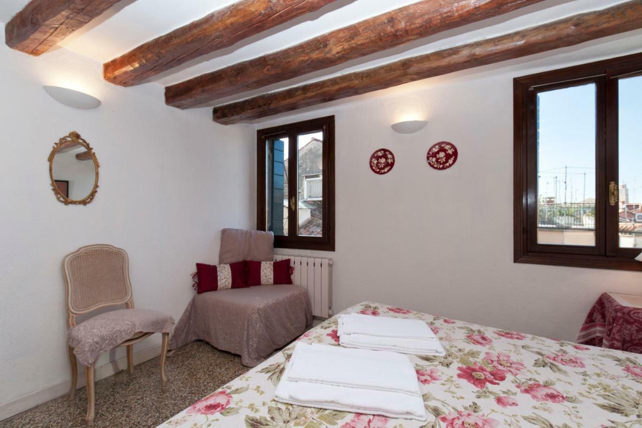 Superb Location Beside Piazza San Marco *